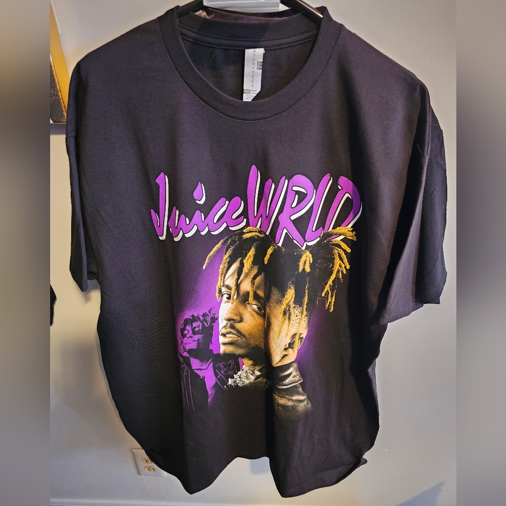 Playery Tees T-Shirt